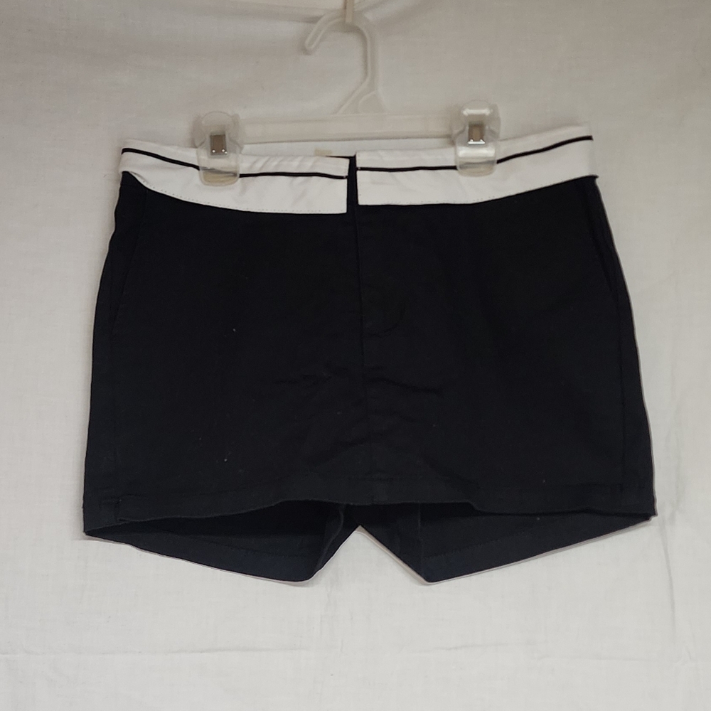 Black and White Skirt Front Shorts Skort